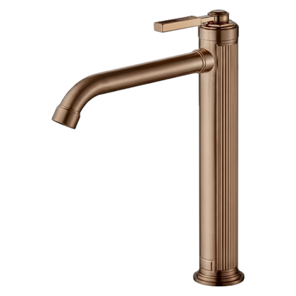 ברז פרח גבוה לכיור מונח רוז גולד מוברש מחורץ דגם PREAL ציפוי PVD